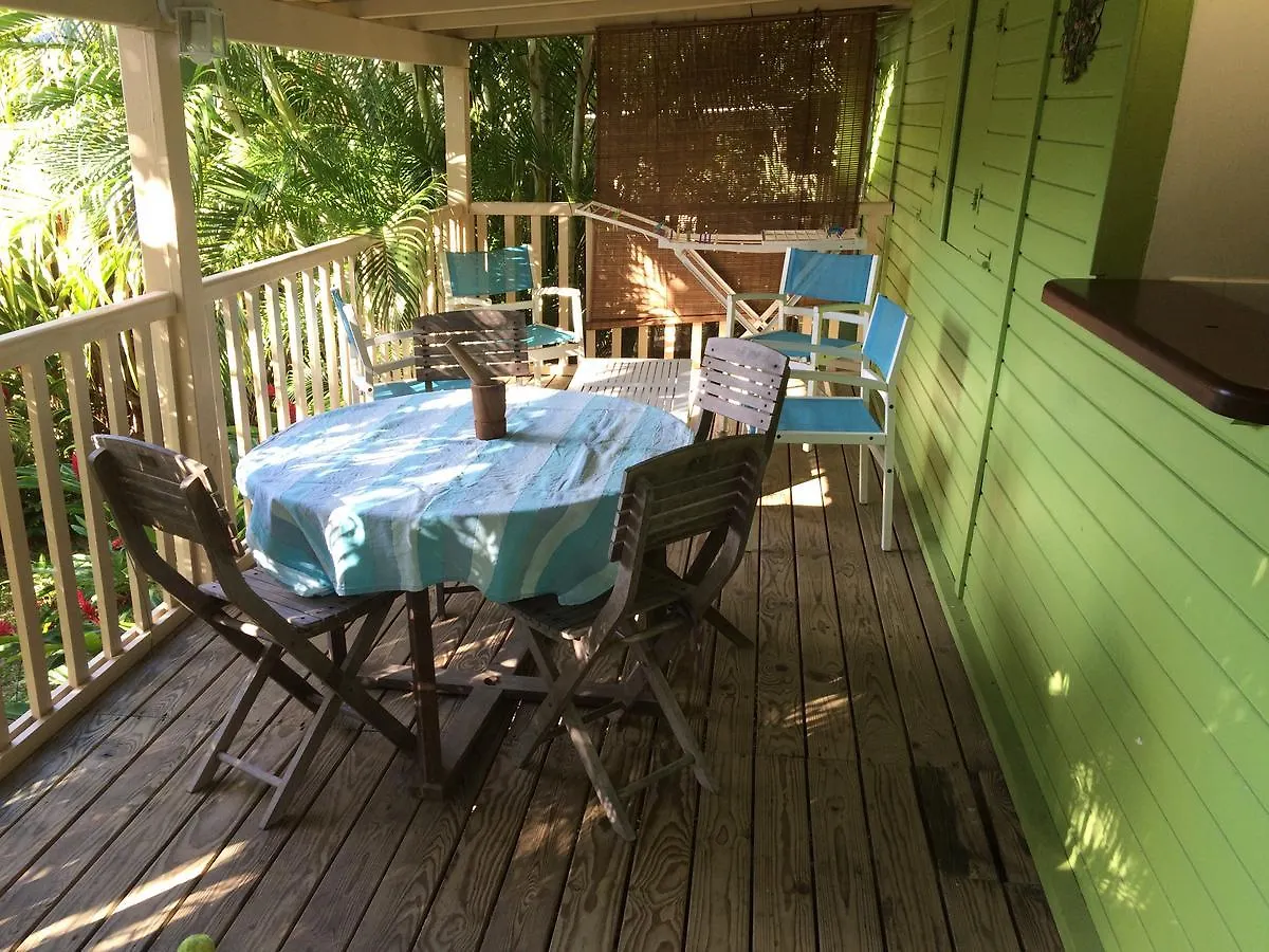 Villa Et Gites Le Safran - Le Triskell Deshaies Apartman